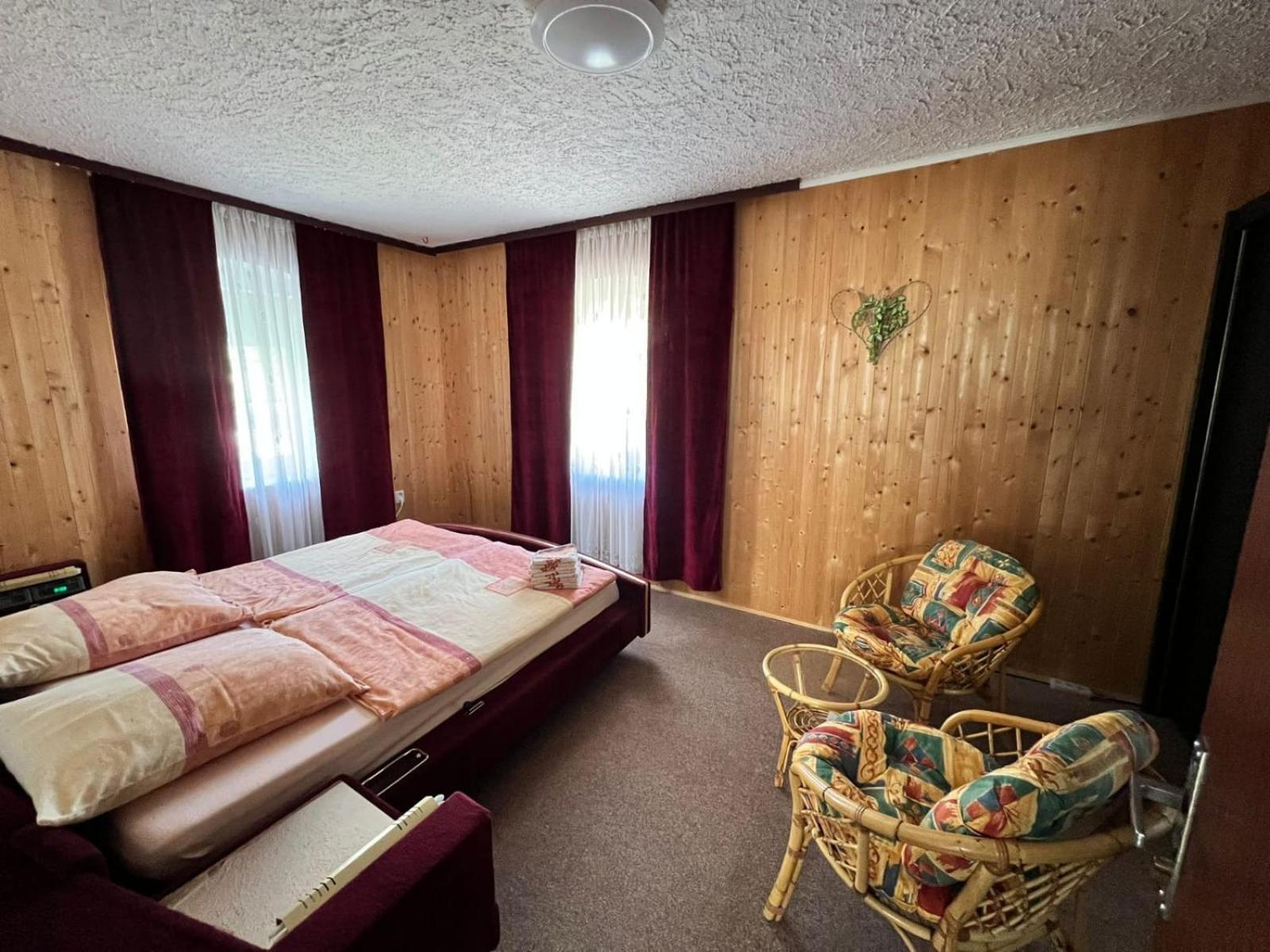 Apartmany Merkel 브로우모프 외부 사진